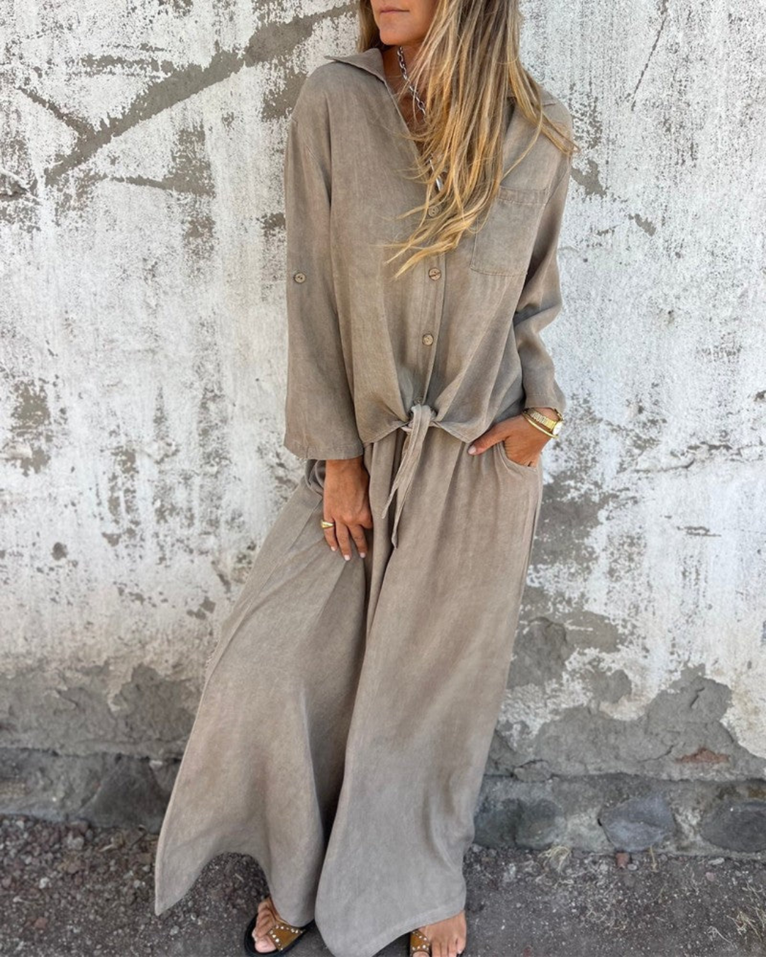 Conjunto de 2 Piezas con Mono Largo de Pierna Ancha para Mujer con Camisa de Botones y Lazo Frontal®